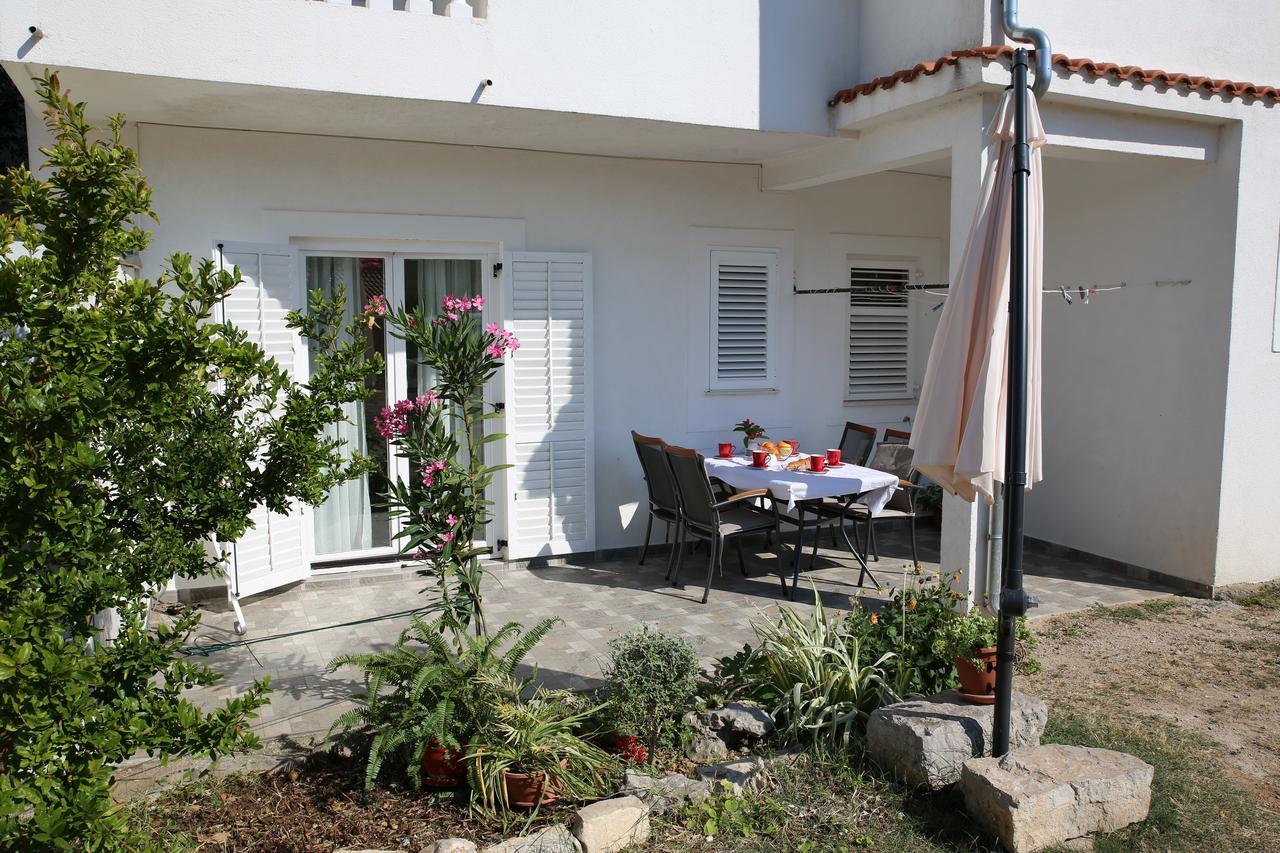 Apartment Lambasa Vodice Ngoại thất bức ảnh