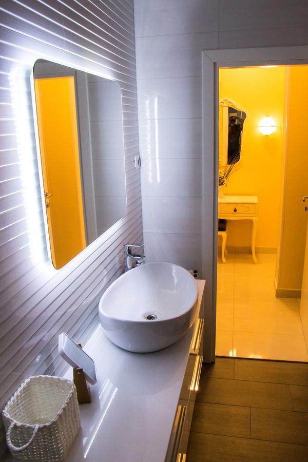 Apartment Lambasa Vodice Ngoại thất bức ảnh